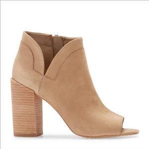 Vince Camuto Fedrilla Peep Toe Booties